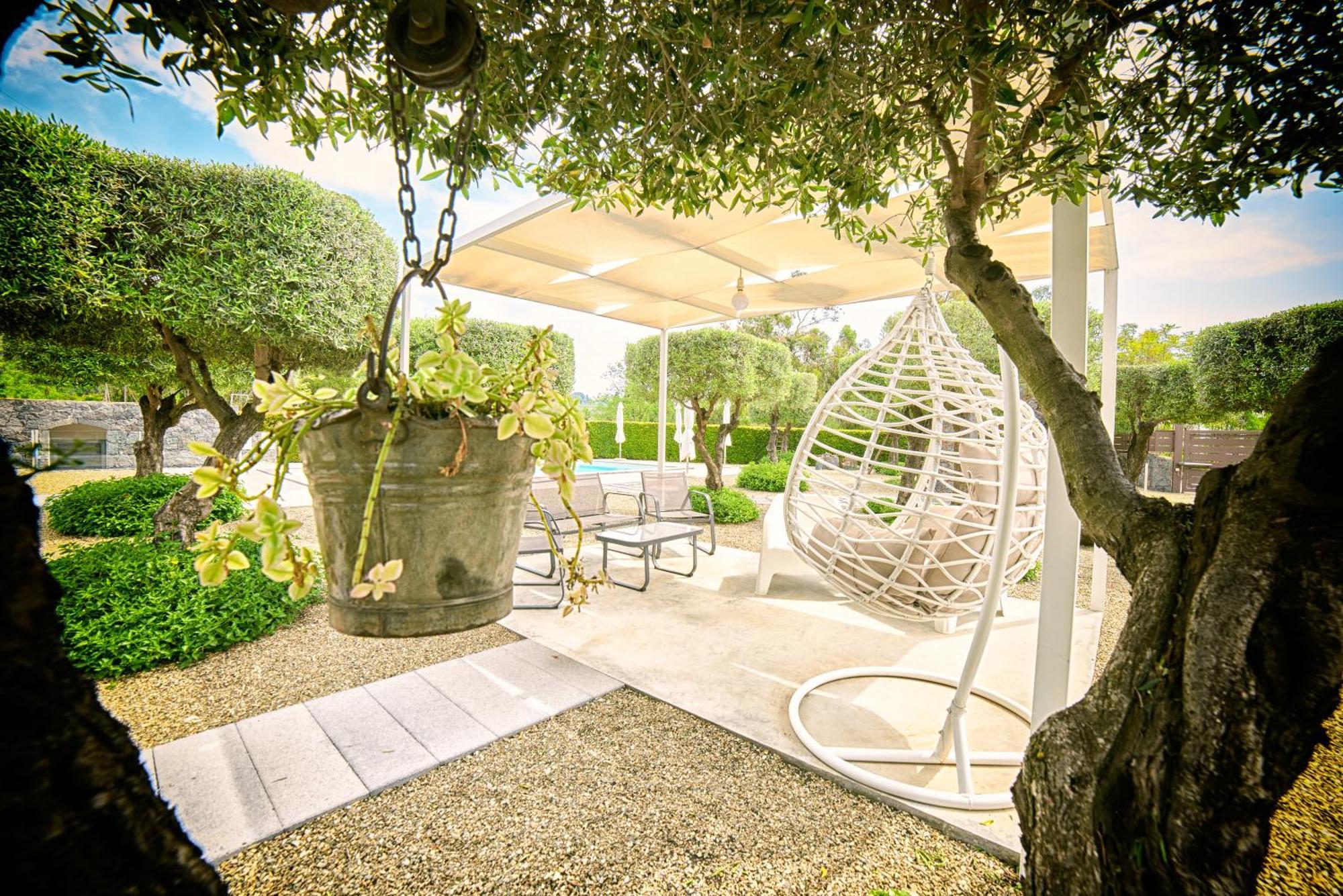 Il Casale Di Monacella Aparthotel Santa Venerina Exterior photo